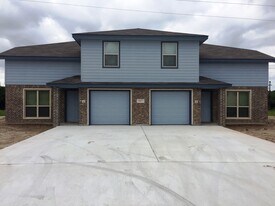 935 Brookview Dr, Unit A in Copperas Cove, TX - Building Photo