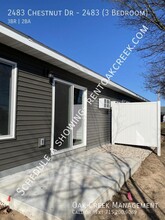 2483 Chestnut Dr in Plover, WI - Foto de edificio - Building Photo