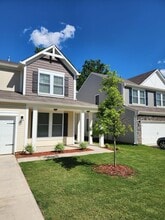 639 Old Little Rock Rd in Charlotte, NC - Foto de edificio - Building Photo