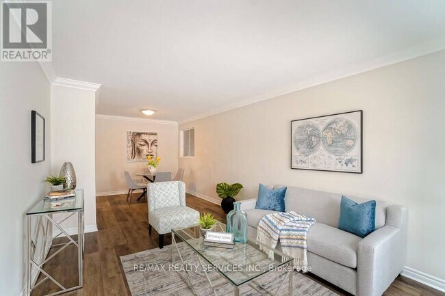 70 Montjoy Crescent in Brampton, ON - Building Photo - Building Photo