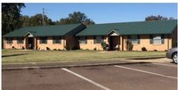 Building Photo - Eaglewood Estates Apartments in South Fulton, Tennessee