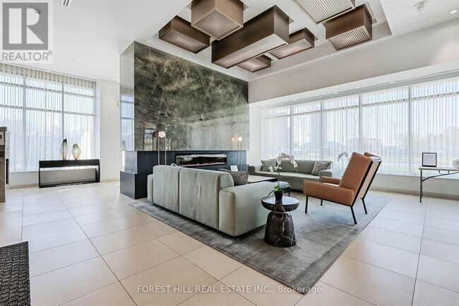 188-2188 Fairview Mall Dr in Toronto, ON - Building Photo - Building Photo