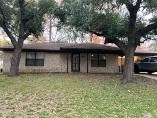 property at 1111 Donna dr