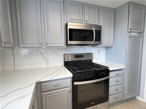 44017 Kirkland Ave in Lancaster, CA - Building Photo - Building Photo