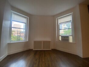 228 Commonwealth Ave, Unit 1 in Boston, MA - Building Photo - Building Photo