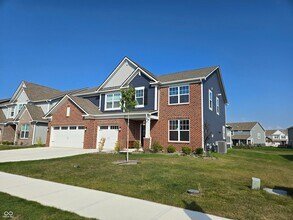 5128 Summerton St, Unit A312 in McCordsville, IN - Building Photo - Building Photo