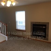 3033 N Fremont Ave in Springfield, MO - Building Photo - Building Photo