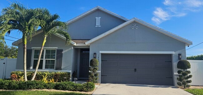 property at 1402 SW Bargello Ave