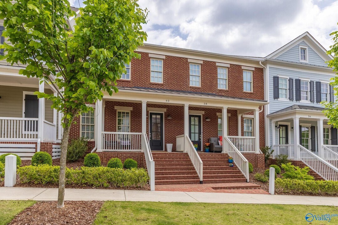 40 Pine St in Huntsville, AL - Building Photo