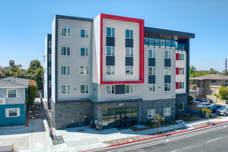 Stateside in San Diego, CA - Foto de edificio - Building Photo