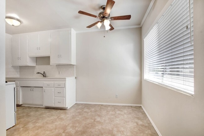 2015-2019 4th Street in Santa Monica - steps to Main St. and the beach!