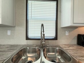 204 Linda St in Conroe, TX - Building Photo - Building Photo