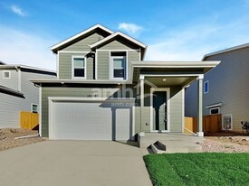 10032 Potomac St in Commerce City, CO - Building Photo