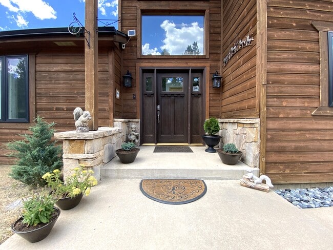 28 Valley View Ln in Evergreen, CO - Building Photo - Building Photo