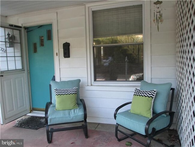 property at 7728 Union Ave
