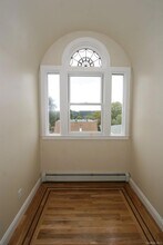 385 Palisade Ave, Unit 3 in Yonkers, NY - Building Photo - Building Photo