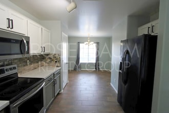 16755 W Desert Bloom St in Goodyear, AZ - Foto de edificio - Building Photo