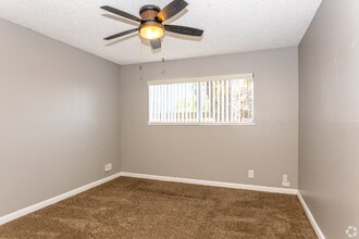 1125 N Broadway in Escondido, CA - Building Photo - Building Photo