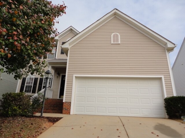 2601 Trailwood Hills Dr in Raleigh, NC - Foto de edificio