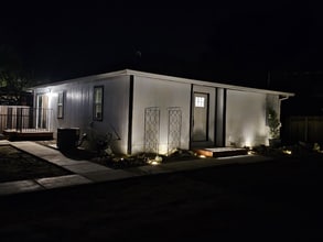 9805 P St in Live Oak, CA - Foto de edificio - Building Photo