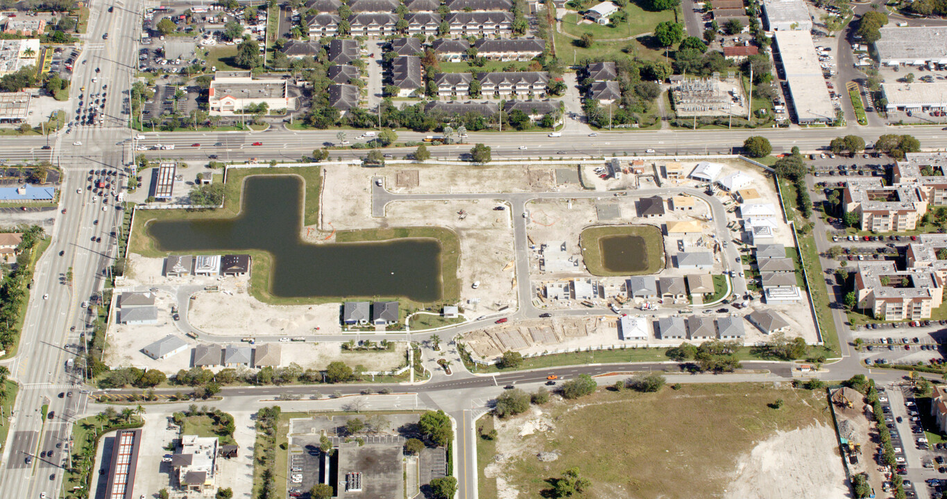 Cassia Estates in Oakland Park, FL - Building Photo