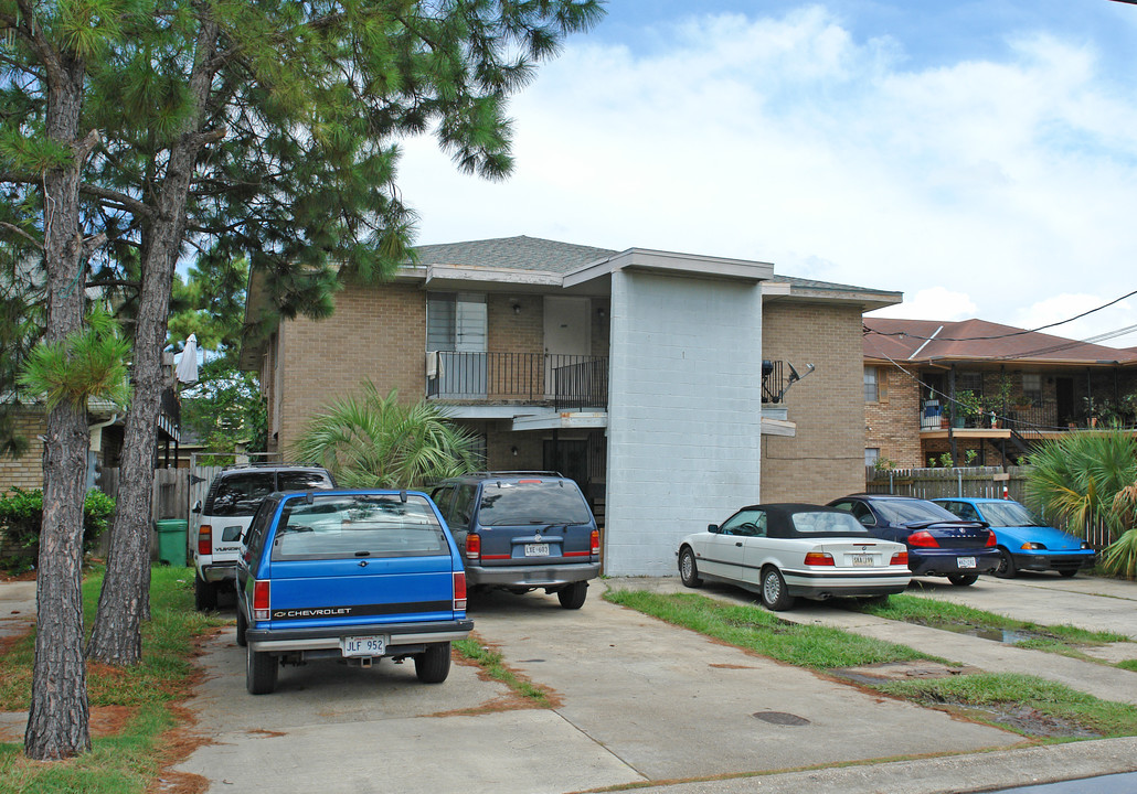 2931 Houma Blvd in Metairie, LA - Building Photo