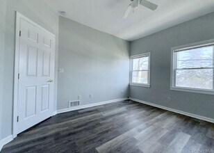 142 W Boston Post Rd in Mamaroneck, NY - Building Photo - Building Photo