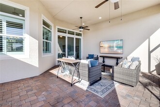 12809 Fairway Cove Ct in Ft. Myers, FL - Building Photo - Building Photo