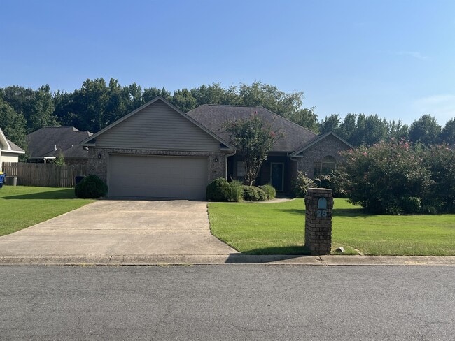 property at 28 Hillsboro Dr