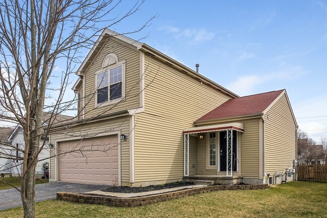 1960 Forestwind Dr in Grove City, OH - Building Photo - Building Photo