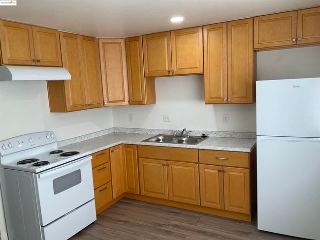 234 Crest St in Antioch, CA - Building Photo - Building Photo