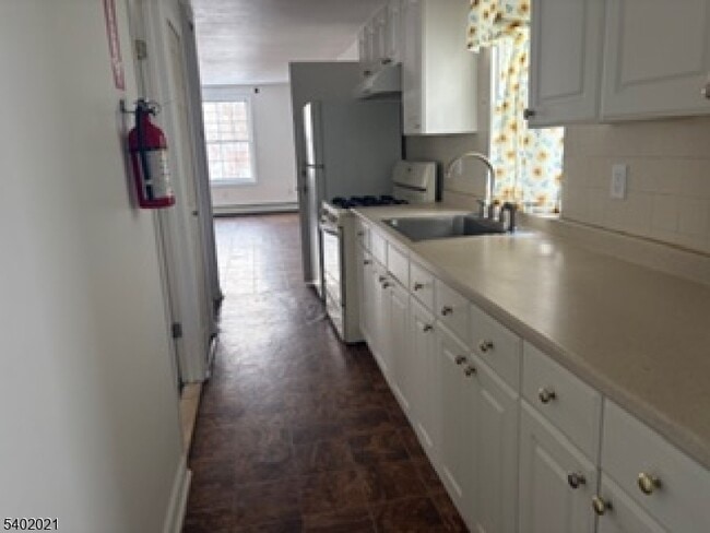 property at 194 Jerome Pl