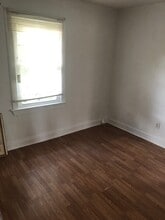 923 Main St in Gatesville, NC - Foto de edificio - Building Photo