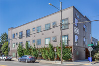 Tabor Burnside Apartments in Portland, OR - Foto de edificio - Building Photo