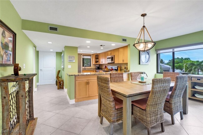 4240 Steamboat Bend in Ft. Myers, FL - Building Photo - Building Photo