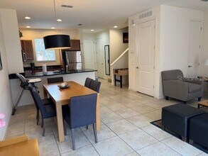 2627 Bugatti Ct in Kissimmee, FL - Building Photo - Building Photo