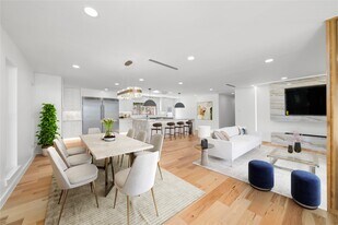 2506 Briarbrook Dr in Houston, TX - Building Photo