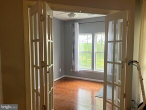 2503 Amber Orchard Ct W in Odenton, MD - Building Photo - Building Photo