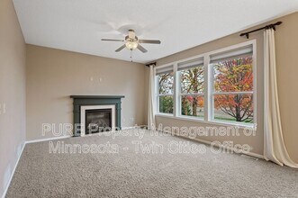 11318 Sundance Way in Woodbury, MN - Building Photo - Building Photo