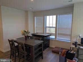 610 Percy Pl in Manassas Park, VA - Building Photo - Building Photo