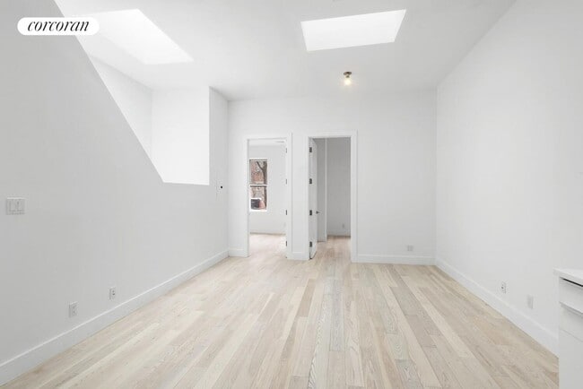 78 N Henry St in Brooklyn, NY - Building Photo - Building Photo