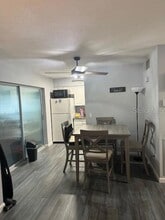 250 Rosery Rd NW, Unit 1049 in Largo, FL - Building Photo - Building Photo