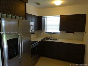 2631 Alcazar Dr in Miramar, FL - Building Photo - Building Photo