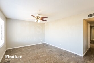 14838 N 38th St in Phoenix, AZ - Building Photo - Building Photo