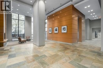 909 Mainland St in Vancouver, BC - Building Photo - Building Photo