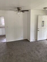 28954 Parkwood St in Inkster, MI - Building Photo - Building Photo