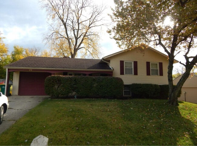 property at 210 Teakwood Ln