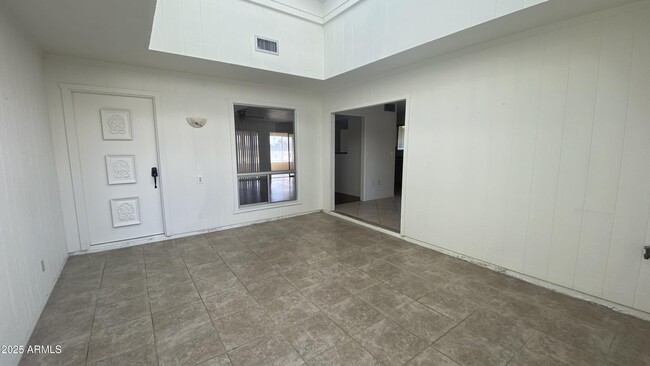 10602 W Tropicana Cir in Sun City, AZ - Building Photo - Building Photo