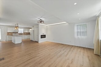 719 E Tennessee St in Tallahassee, FL - Building Photo - Building Photo
