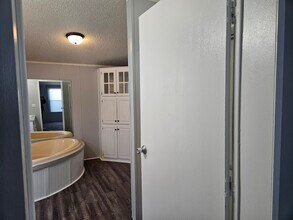 41 Lynnwood Cir in Clarksville, TN - Foto de edificio - Building Photo